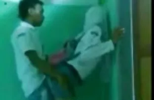 सेक्सी पोर्न सेक्स के साथ एक सचिव के साथ मेज सेक्सी वीडियो फिल्म हिंदी में पर एक शानदार समाप्त होने पर के किट्टी