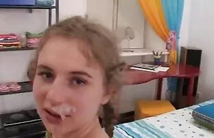 सेक्सी पोर्न एक जवान हिंदी सेक्सी पिक्चर हिंदी लड़की आपसी caresses के साथ एक रूसी आदमी के साथ गरम और खर्च